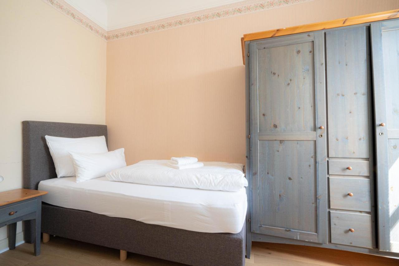 Logierhaus Am Denkmal Hotel 2*